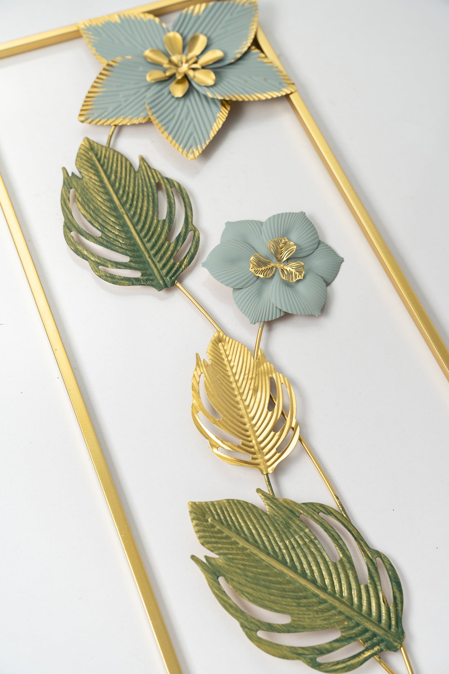 Metal Colorful Flower Iron Wall Hanging Decoration