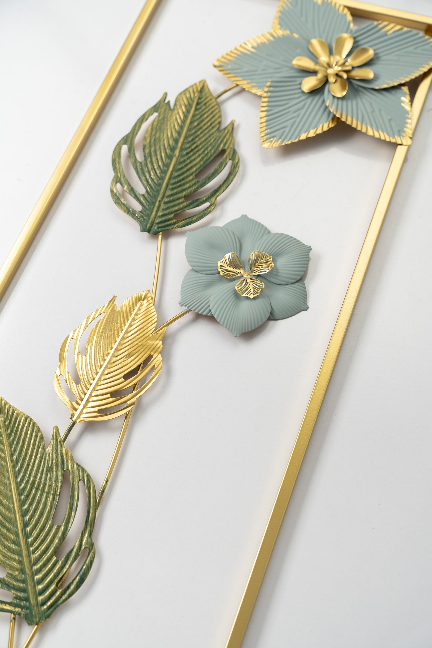 Metal Colorful Flower Iron Wall Hanging Decoration