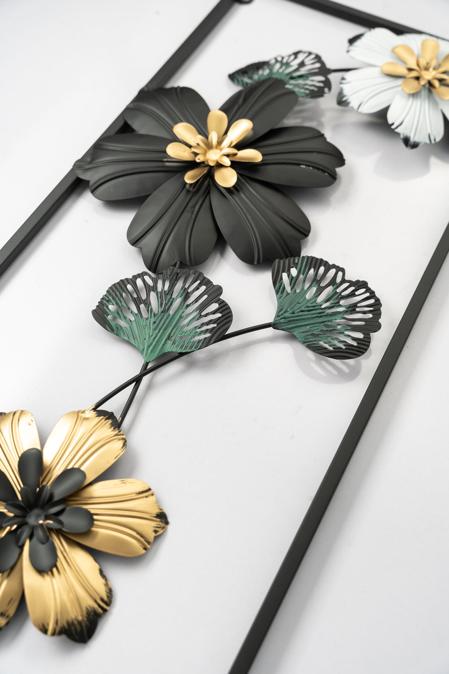 Premium Quality Metal Flower Frame