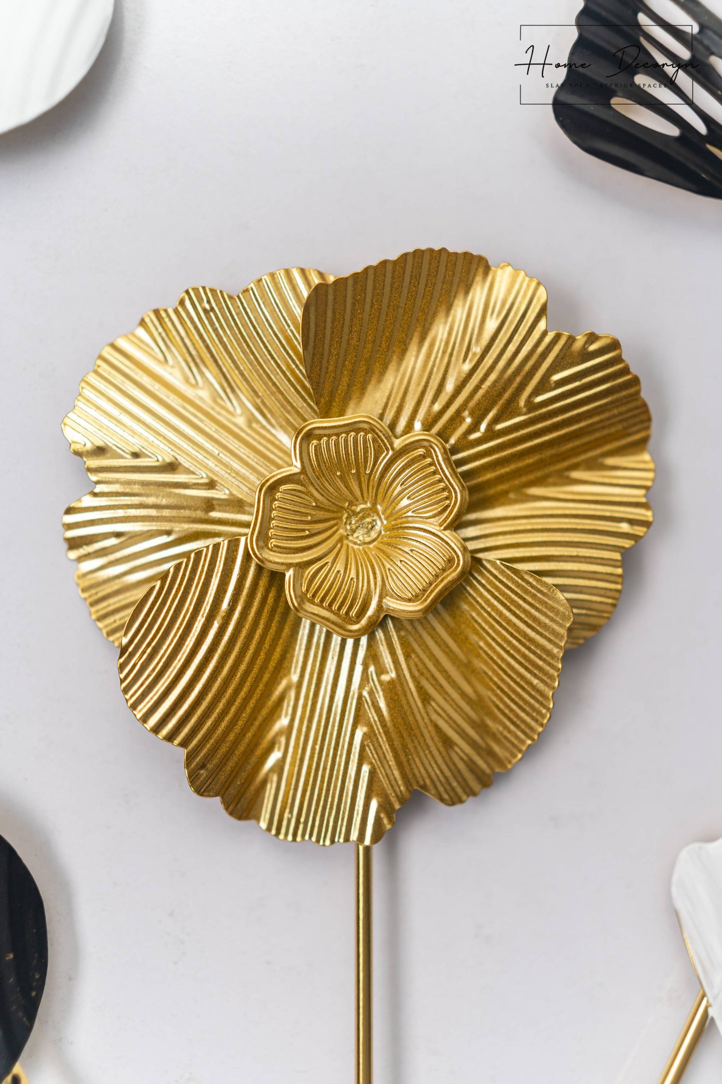 Golden Bloom Oval Metal Frame