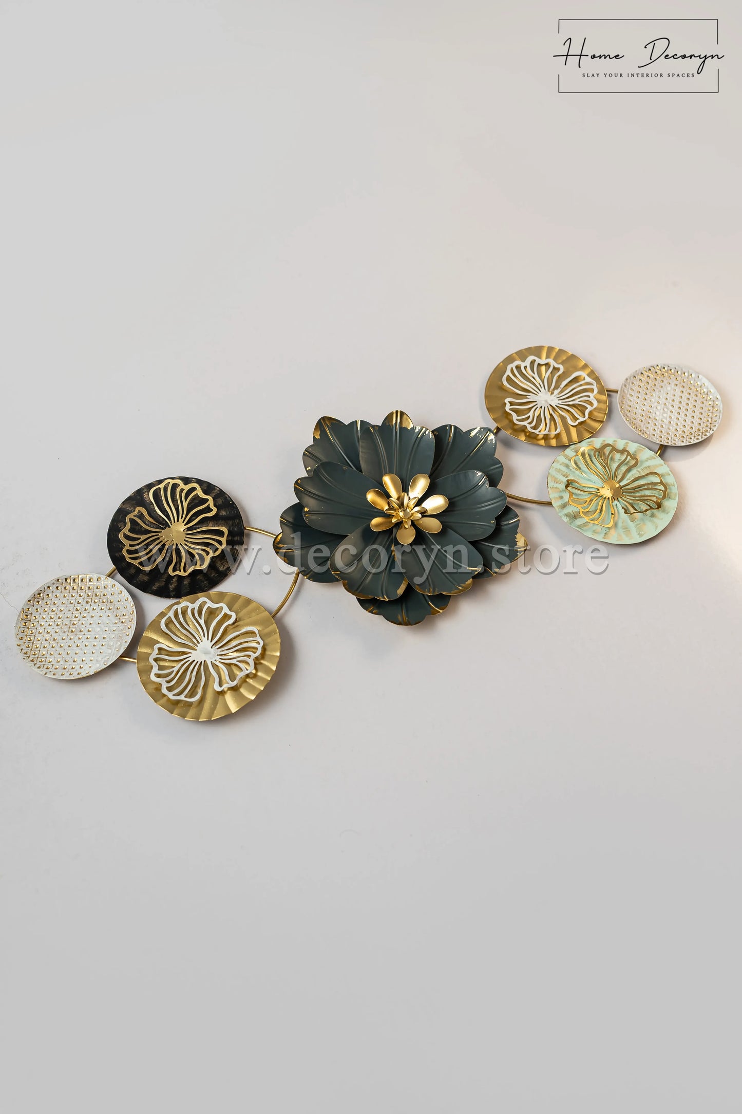 Eternal Bloom – Metal Wall Art Frame