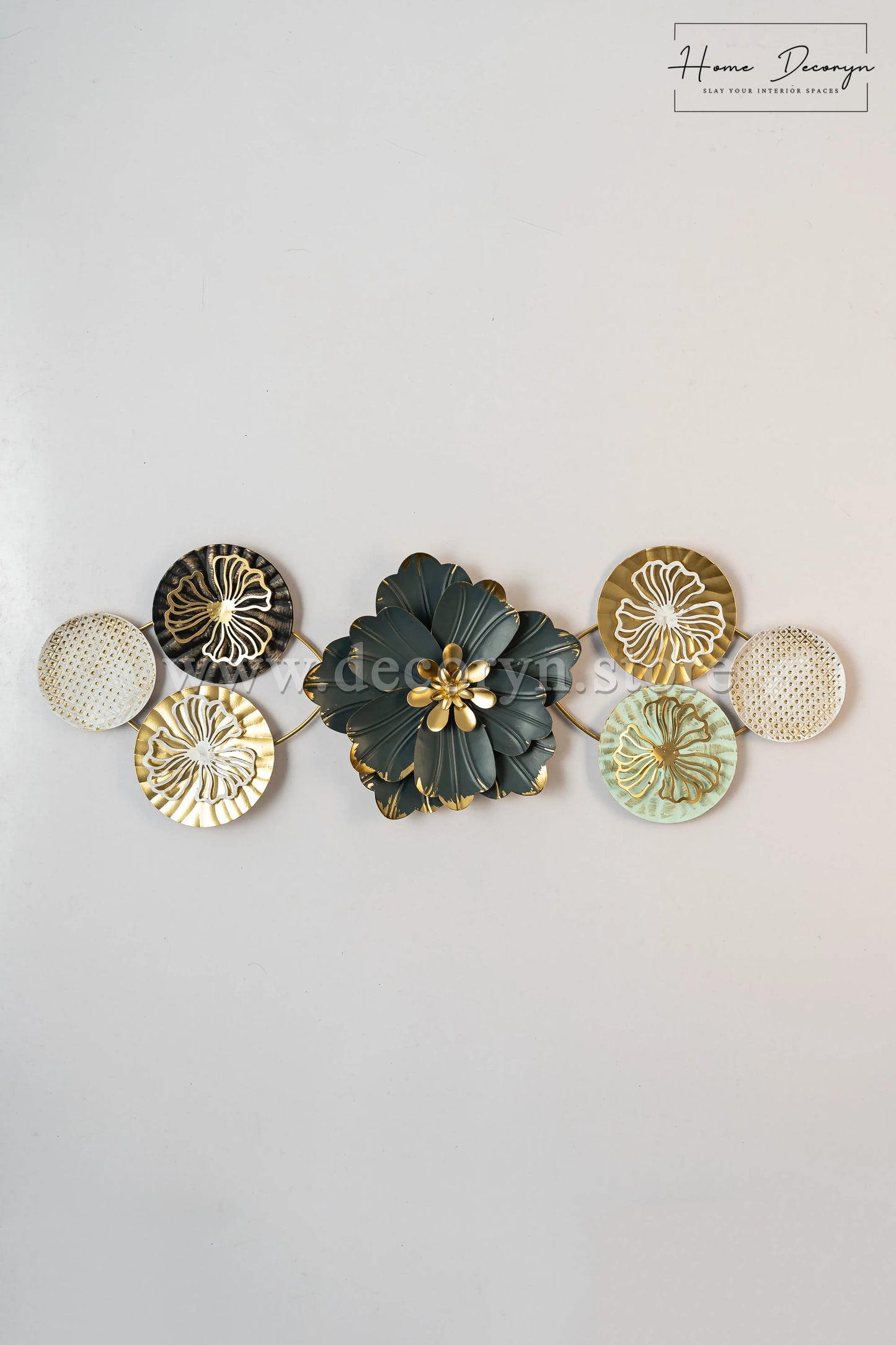 Eternal Bloom – Metal Wall Art Frame