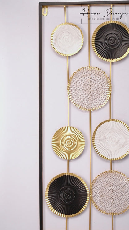 Black & Gold Trendy Metal wall Decor